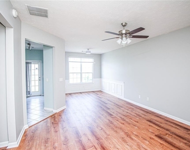 6476 Portside Way - Photo Thumbnail 2