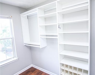 6476 Portside Way - Photo Thumbnail 15