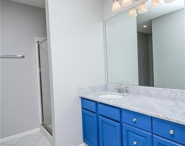 6476 Portside Way - Photo Thumbnail 13