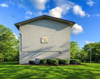 2045 Alison Court - Photo Thumbnail 12