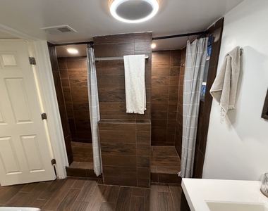 1805 W Cuyler Avenue - Photo Thumbnail 10