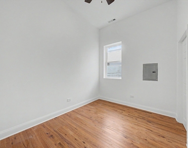 7600 S Marquette Avenue - Photo Thumbnail 4