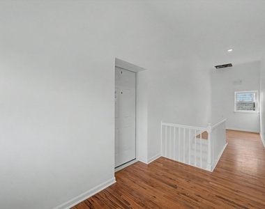 7600 S Marquette Avenue - Photo Thumbnail 6