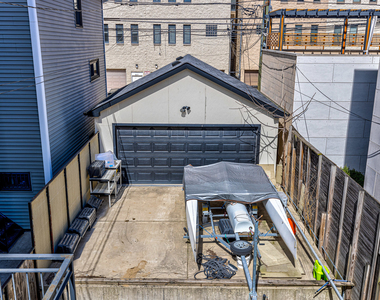 1414 W Superior Street - Photo Thumbnail 14