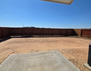 16374 Sweet Grove Drive - Photo Thumbnail 26