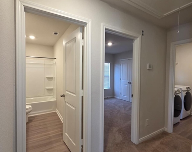 16374 Sweet Grove Drive - Photo Thumbnail 10