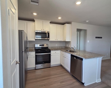 16374 Sweet Grove Drive - Photo Thumbnail 3