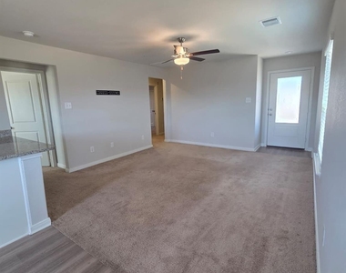 16374 Sweet Grove Drive - Photo Thumbnail 17