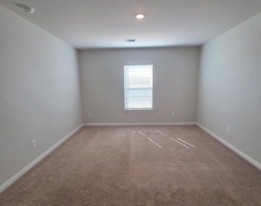 16374 Sweet Grove Drive - Photo Thumbnail 9