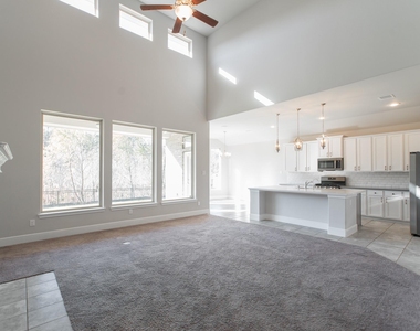 10054 Preserve Way - Photo Thumbnail 7