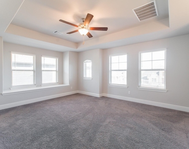 10054 Preserve Way - Photo Thumbnail 33