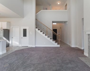 10054 Preserve Way - Photo Thumbnail 10