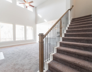 10054 Preserve Way - Photo Thumbnail 32