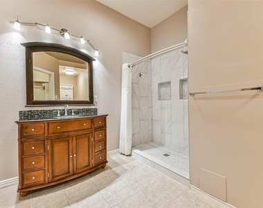 3327 S Country Meadows Lane - Photo Thumbnail 15