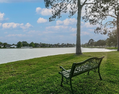 3327 S Country Meadows Lane - Photo Thumbnail 25