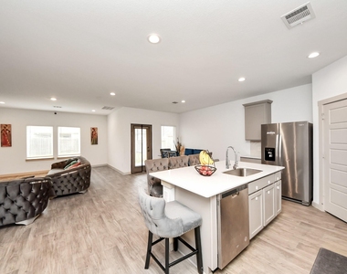 311 John House - Photo Thumbnail 20