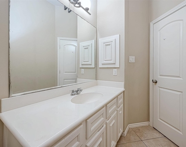 2808 Arbor Brook Lane - Photo Thumbnail 30