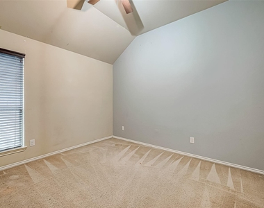 2808 Arbor Brook Lane - Photo Thumbnail 26