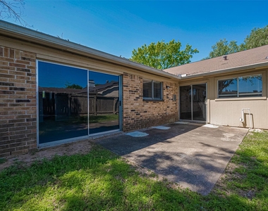 319 Gentilly Dr - Photo Thumbnail 21