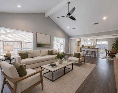 319 Gentilly Dr - Photo Thumbnail 1
