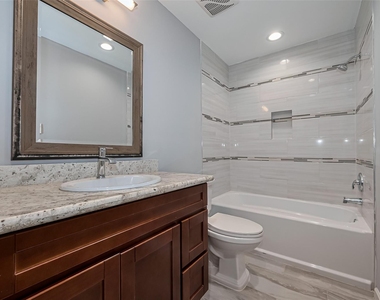 319 Gentilly Dr - Photo Thumbnail 17