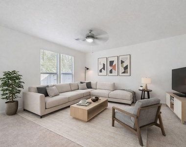 27618 Mesabe Drive - Photo Thumbnail 4