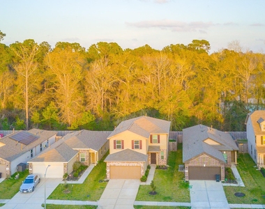 27618 Mesabe Drive - Photo Thumbnail 21