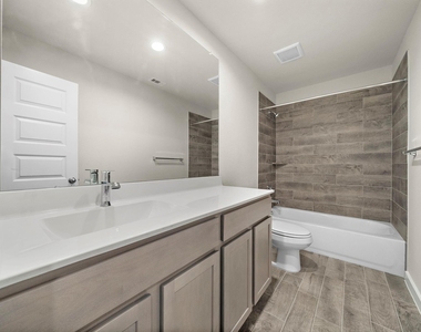 3327 Tilley Dr - Photo Thumbnail 27