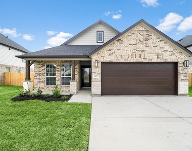 3327 Tilley Dr - Photo Thumbnail 2