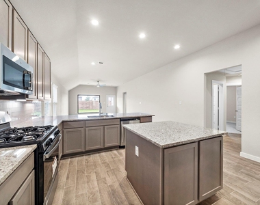 3327 Tilley Dr - Photo Thumbnail 15