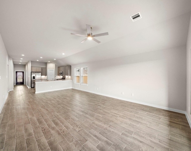 3327 Tilley Dr - Photo Thumbnail 9
