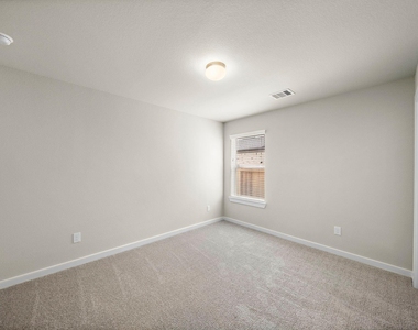 3327 Tilley Dr - Photo Thumbnail 29