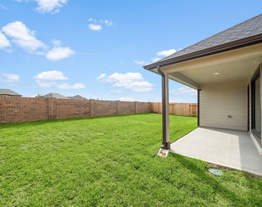 3327 Tilley Dr - Photo Thumbnail 32