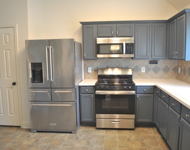 4903 Lake Catherine Court - Photo Thumbnail 4