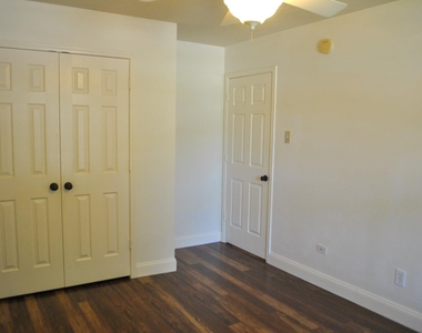 4903 Lake Catherine Court - Photo Thumbnail 13