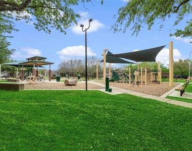 4903 Lake Catherine Court - Photo Thumbnail 19