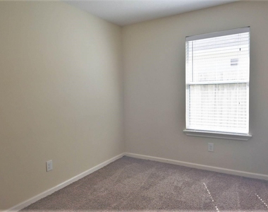 8567 Chaletford Drive - Photo Thumbnail 6