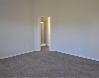 8567 Chaletford Drive - Photo Thumbnail 7