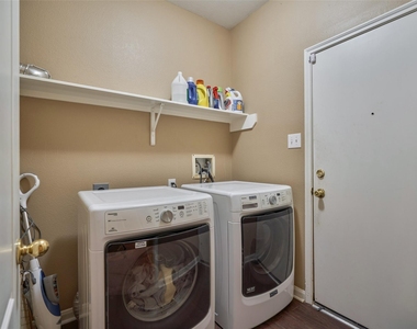 6214 Channelbrook Lane - Photo Thumbnail 25