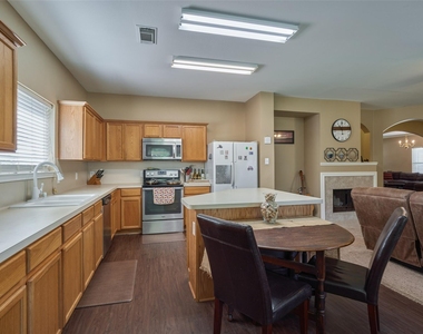 6214 Channelbrook Lane - Photo Thumbnail 14