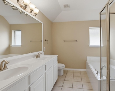 1702 Bonnyton Lane - Photo Thumbnail 19
