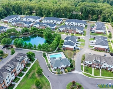 7358 Pebble Lake Drive - Photo Thumbnail 13
