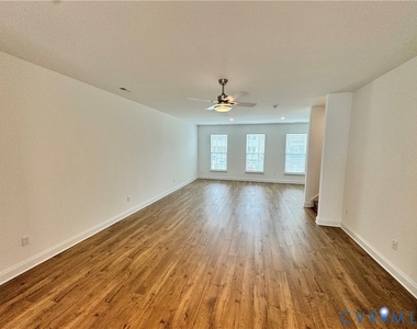 13800 Village View Drive - Photo Thumbnail 14