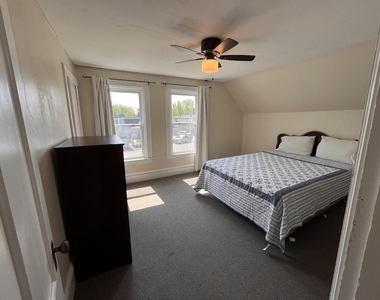 408 Porter - Photo Thumbnail 12