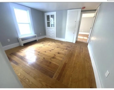 27 Elm - Photo Thumbnail 2