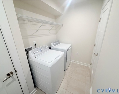 5509 Addison Gate Drive - Photo Thumbnail 18