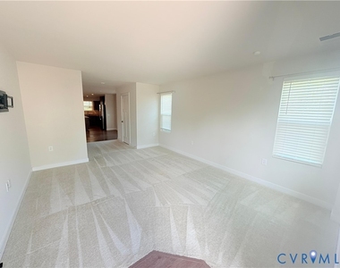 5509 Addison Gate Drive - Photo Thumbnail 4