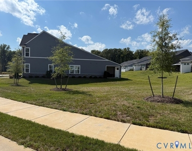 5509 Addison Gate Drive - Photo Thumbnail 2
