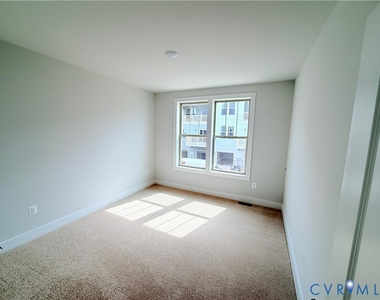 3627 Notch Trail Lane - Photo Thumbnail 6