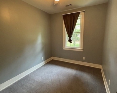 1823 Brandon Avenue - Photo Thumbnail 15